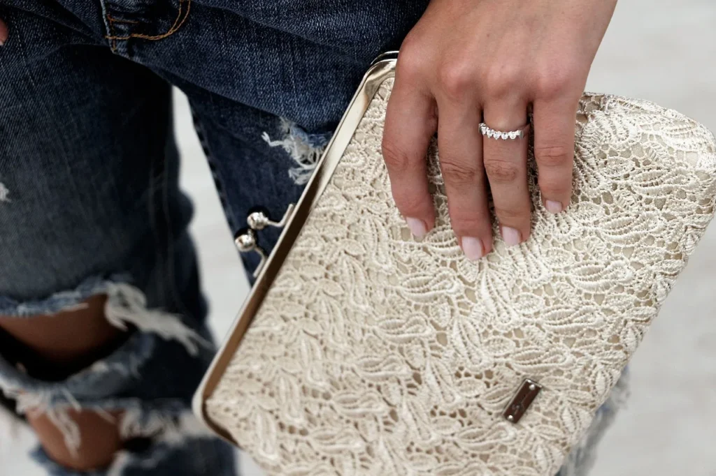 Guide pratique pour intégrer des accessoires inspirés des animaux dans votre style